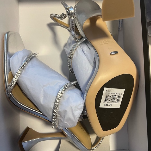 Tony Bianco Shy silver nappa metallic heels 7.5 - Picture 3 of 4